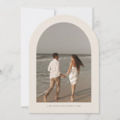 EVELYN Modern Script Arched Save the Date Kaart (Achterkant)