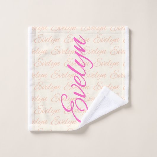 Evelyn Repeating Name Pattern Bad Handdoek (Wasdoekje)