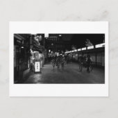 Evening Stroll in Asakusa: Tokio, Japan Briefkaart (Voorkant)