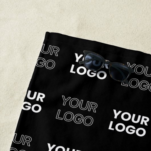 Eventuele twee logo's of Afbeeldingen herhalingspa Strandlaken (In situ)