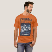 Everest Basiskamp Avontuur vrienden T-shirt (Voorkant volledig)