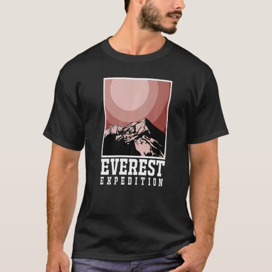 Everest Expeditions Mountain Exploration Adventure T-shirt (Voorkant)