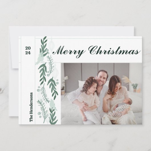 Evergreen Berry Garland Modern One Photo Christmas Feestdagenkaart (Voorkant)