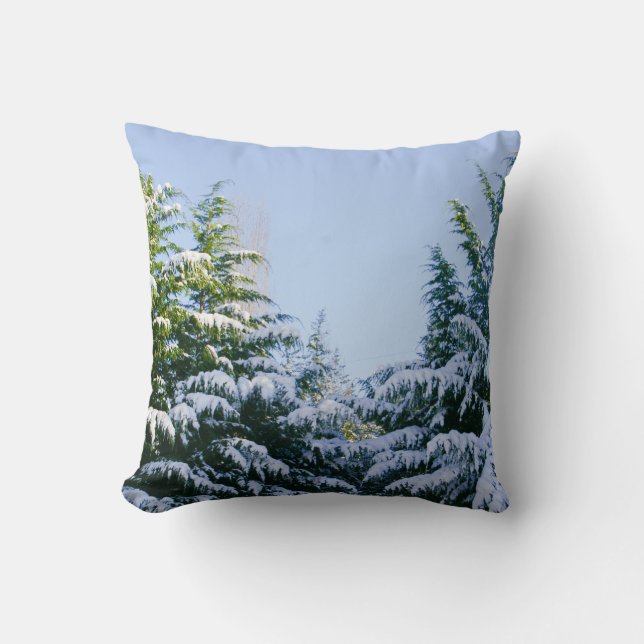 Evergreen bomen, sneeuw,  winterse natuur kussen (Voorkant)