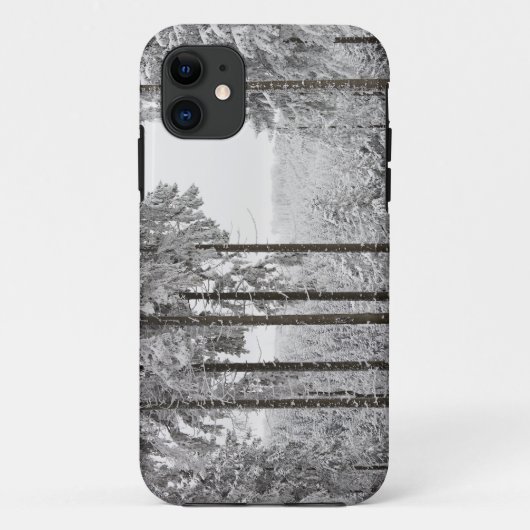 Evergreen forest in de winter Case-Mate iPhone case (Achterkant)