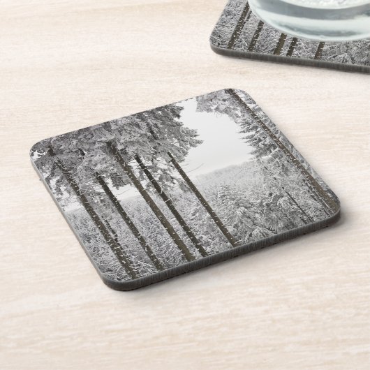 Evergreen forest in de winter drankjes onderzetter (Linkerzijde)