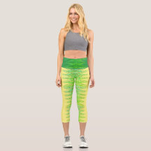 Evergreen-spiraaltjes in geel hooggegolfd Capris