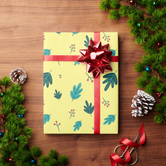 Evergreen Tree Leaves en Red Holly Berries Cadeaupapier (Feestdagen Geschenken)