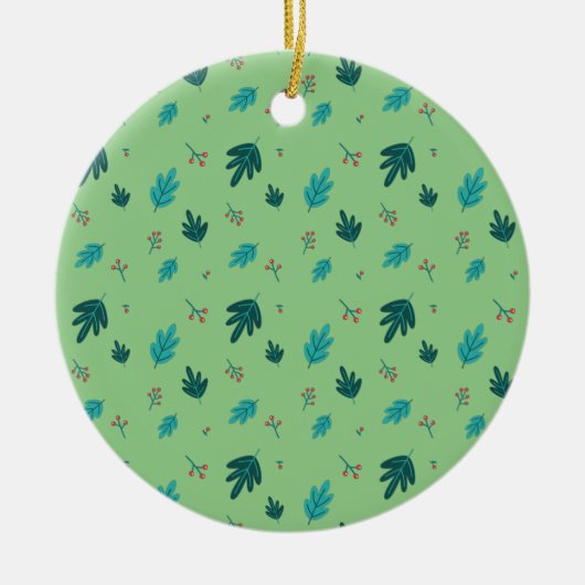 Evergreen Tree Leaves en Red Holly Berries Keramisch Ornament (Voorkant)