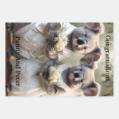 Evergreen Vows: Een Koala-bruiloft in het wit Inpakpapier Vel (Voorkant 2)