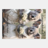 Evergreen Vows: Een Koala-bruiloft in het wit Inpakpapier Vel (Voorkant)