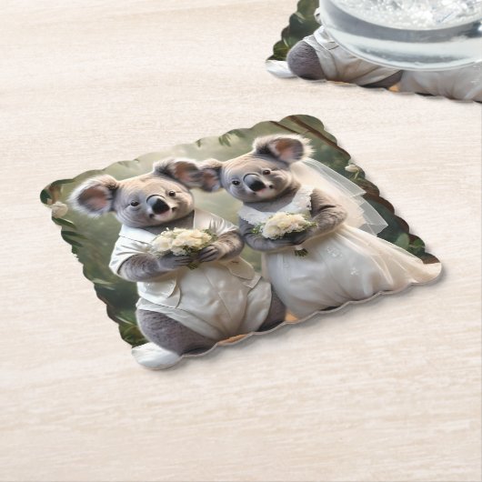 Evergreen Vows: Een Koala-bruiloft in het wit Kartonnen Onderzetters (Gebogen)