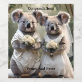 Evergreen Vows: Een Koala-bruiloft in het wit Wijn Etiket (Enkel label)