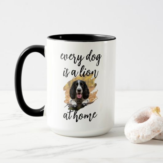 Every Dog Is a Lion at Home – Custom Dog Photo Mok (Met donut)