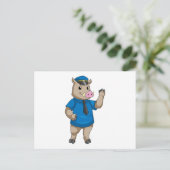 Everzwijn als politieagent met politiepet briefkaart (Staand voorkant)