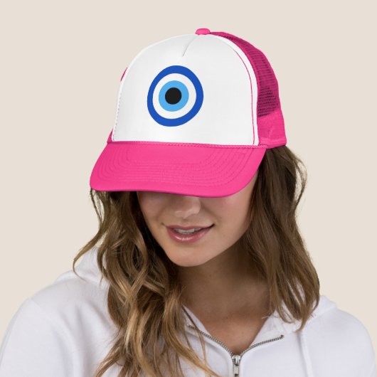 Evil Eye Trucker Hat Pet (In situ)