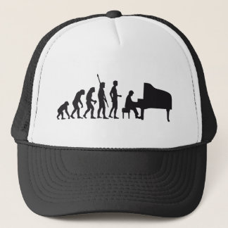 evolution piano trucker pet