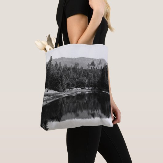 Ewing Reservoir.... Tote Bag (Dichtbij)