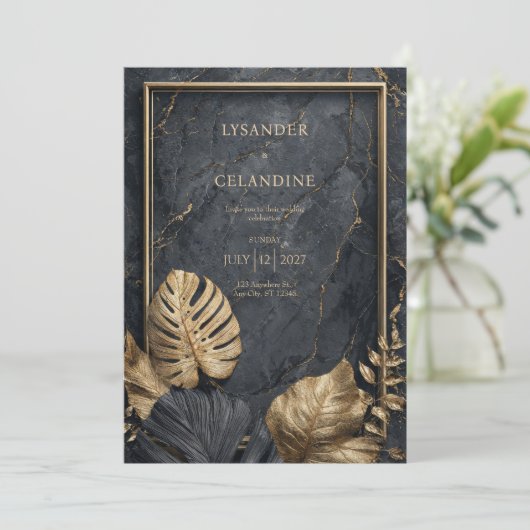 Exclusieve Black Marble & Gold VIP-bruiloft Kaart (Staand voorkant)