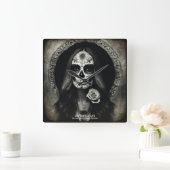 EXISTENTIAL LITE Femme Schedelportret 2b Vierkante Klok (Huis)