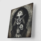 EXISTENTIAL LITE  Femme Schedelportret 2b Vierkante Klok (Hoek)