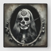 EXISTENTIAL LITE  Femme Schedelportret 5 Vierkante Klok (Voorkant)
