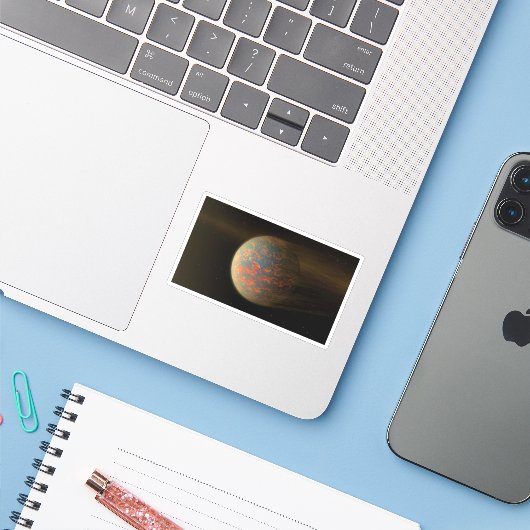 Exoplanet 55 Cancri E en het gesmolten oppervlak Sticker (Laptop met iPhone)