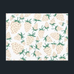 Exotic White aardberies Love Romance Friendship Briefkaart<br><div class="desc">Kijk eens naar deze zoete en kleurrijke kunst,  met de hand die ik voor je gemaakt heb! Voel je vrij om je eigen tekst toe te voegen of de kleuren te wijzigen. Bezoek mijn winkel voor meer!</div>