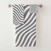 EXOTISCH NEUTRAL GRAY ZEBRA STRIPES BATH TOWEL SET BAD HANDDOEK (Insitu)