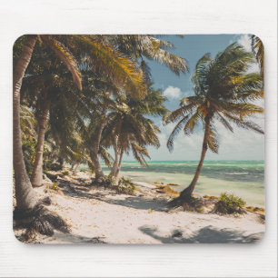 Exotische palmbomen Turquoise zee Witte zandstrand Muismat