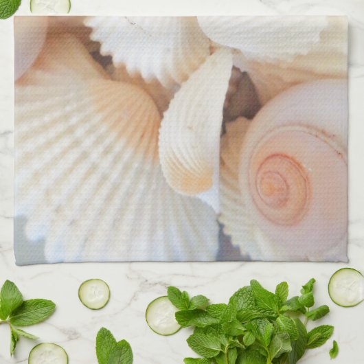 Exotische peach sea Shells, Summer Beach Theedoek (Gevouwen)