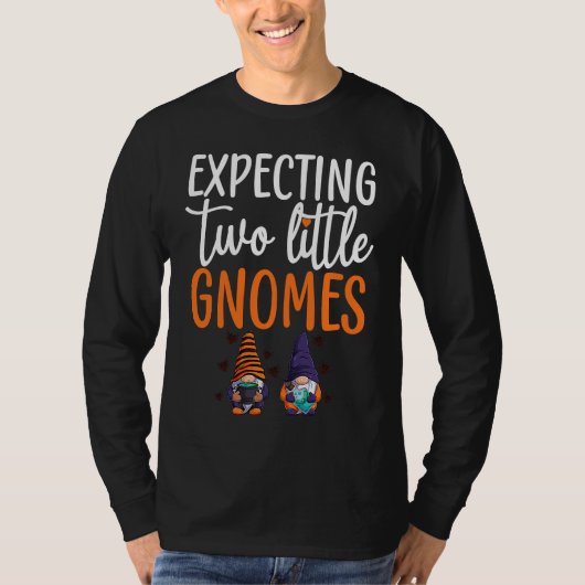 Expecting Two Little Gnomes Halloween Pregnancy Tw T-shirt (Voorkant)