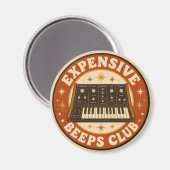 Expensive Beeps Club – Lustiger Synth Nerd Magneet (Voorkant / Achterkant)