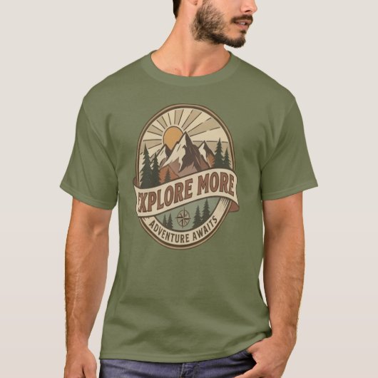 EXPLORE MORE – Adventure Awaits | Retro Outdoor  T-shirt (Voorkant)