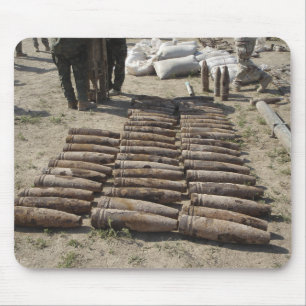 Explosieve apparaten worden geïdentificeerd en geï muismat