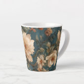  Exquise witte en weelderige koraalrode bloemen Latte Mok (Rechterhoek)