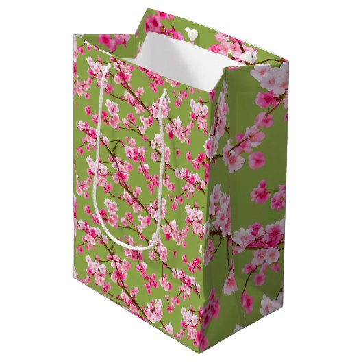 Exquisite Cherry Blossom Florals op Chartreuse Medium Cadeauzakje (Voorkant Gekanteld)