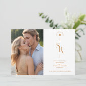 Exquisite Chic Minimalist Golden Wedding Initials Save The Date (Staand voorkant)
