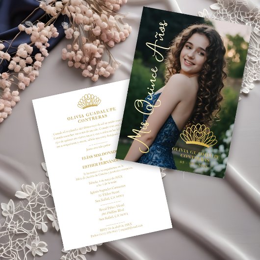 Exquisite Crown Quinceañera Photo Fancy Script Folie Uitnodiging