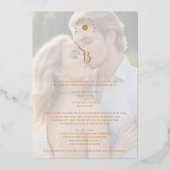 Exquisite Glam Minimalist Gold Wedding Initials  Folie Uitnodiging (Achterkant)