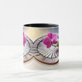 Exquisite roze orchidee Rests op zilver Bord Mok (Midden)