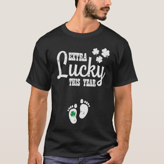Extra Lucky Dit jaar St Patricks Pregnancy Announ T-shirt (Voorkant)