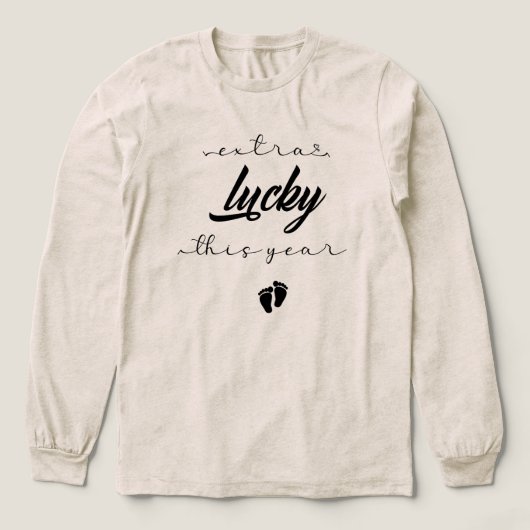 "Extra Lucky This Year" Pregnancy Announcement Gif Tri-Blend Shirt (Voorkant)