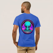 Extra Terrestrial Alien Vliegen Een UFO T-shirt (Achterkant volledig)