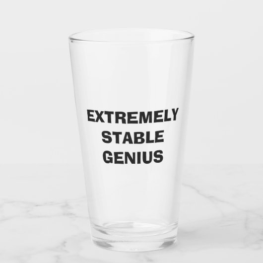 Extreem stabiele Genius Funny Trump Quote Pint Glas (Voorkant)