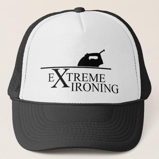 Extreme Ironing van Adam Peel Trucker Pet (Voorkant)