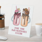 Extreme Milkshakes Party Reclamebord Met Voetstuk (Insitu)