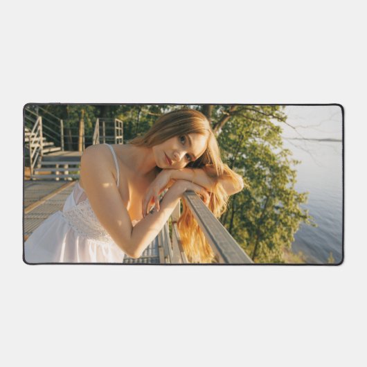 Eye Catching Custom Image Desk Mat for Office Use (Voorkant)