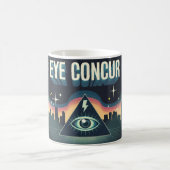 EYE CONCUR BUITENAARDSE PIRAMIDE POWER Coffee Mok (Center)