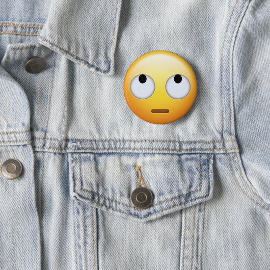 Eye Roll Emoji Pin Ronde Button 5,7 Cm (In situ)